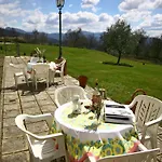 In Tuscany Near Vineyards Апартаменты