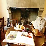 In Tuscany Near Vineyards Апартаменты Поппи