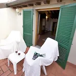 Апартаменты In Tuscany Near Vineyards Поппи
