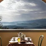 Апартаменты In Tuscany Near Vineyards