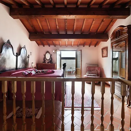 Appartamento In Tuscany Near Vineyards